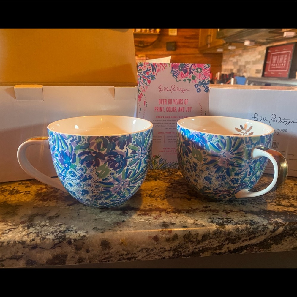 Set of 4 New Lilly Pulitzer Mugs